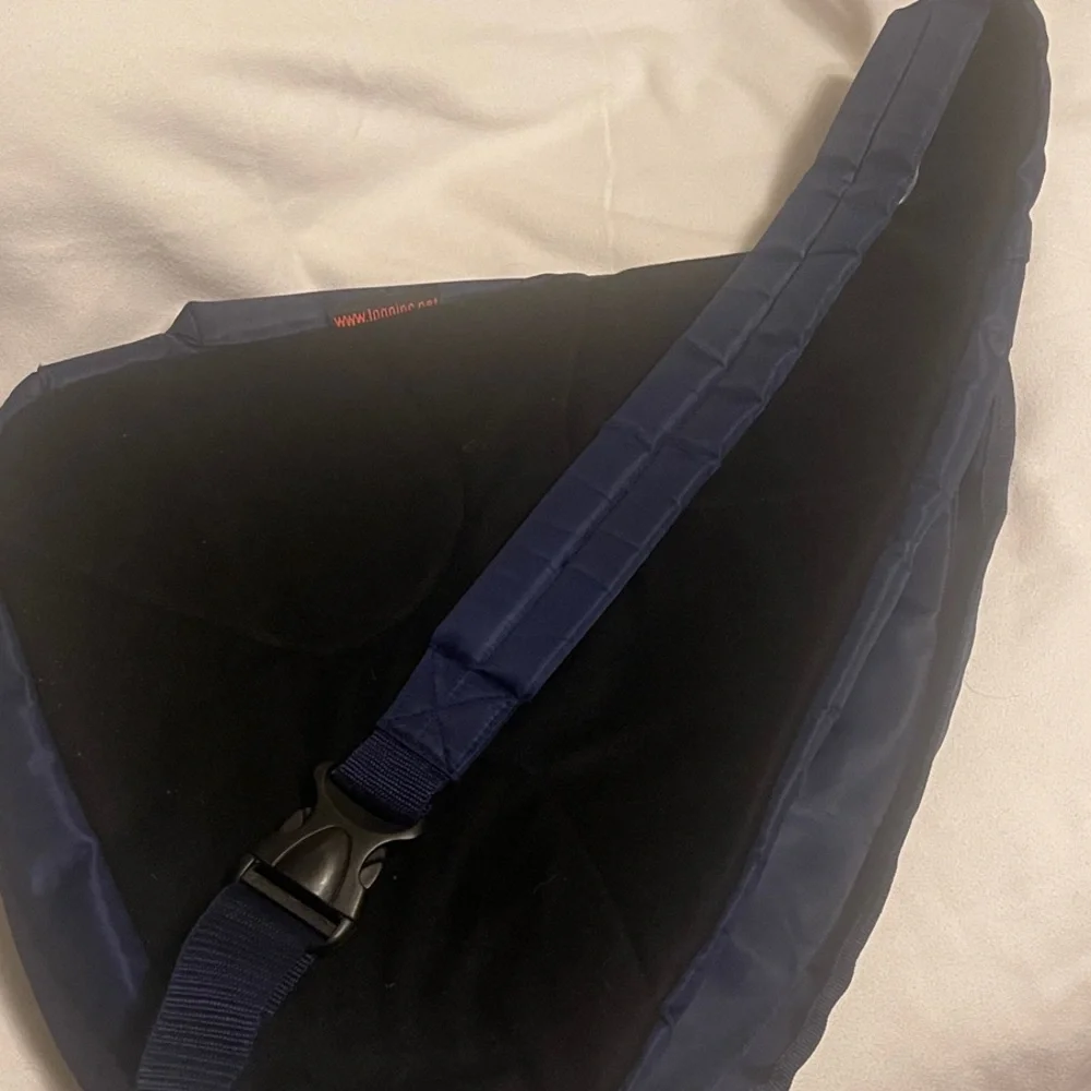 Logo Athletic navy blue